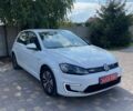 Белый Фольксваген e-Golf, объемом двигателя 0 л и пробегом 72 тыс. км за 8999 $, фото 1 на Automoto.ua