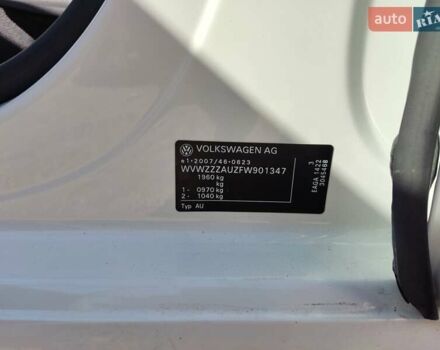 Белый Фольксваген e-Golf, объемом двигателя 0 л и пробегом 142 тыс. км за 9700 $, фото 22 на Automoto.ua