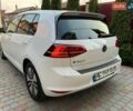 Белый Фольксваген e-Golf, объемом двигателя 0 л и пробегом 131 тыс. км за 8999 $, фото 111 на Automoto.ua