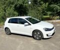 Белый Фольксваген e-Golf, объемом двигателя 0 л и пробегом 86 тыс. км за 10111 $, фото 1 на Automoto.ua