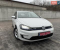 Белый Фольксваген e-Golf, объемом двигателя 0 л и пробегом 99 тыс. км за 8450 $, фото 1 на Automoto.ua