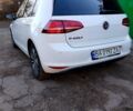 Белый Фольксваген e-Golf, объемом двигателя 0 л и пробегом 108 тыс. км за 10000 $, фото 6 на Automoto.ua