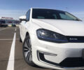 Белый Фольксваген e-Golf, объемом двигателя 0 л и пробегом 154 тыс. км за 7800 $, фото 2 на Automoto.ua