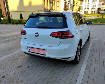 Білий Фольксваген e-Golf, об'ємом двигуна 0 л та пробігом 99 тис. км за 12700 $, фото 12 на Automoto.ua