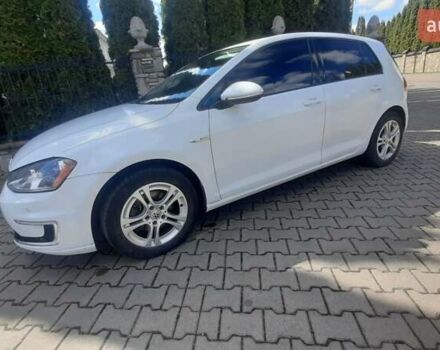 Белый Фольксваген e-Golf, объемом двигателя 0 л и пробегом 160 тыс. км за 7500 $, фото 2 на Automoto.ua