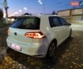 Білий Фольксваген e-Golf, об'ємом двигуна 0 л та пробігом 69 тис. км за 9111 $, фото 11 на Automoto.ua