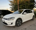 Белый Фольксваген e-Golf, объемом двигателя 0 л и пробегом 151 тыс. км за 8100 $, фото 19 на Automoto.ua