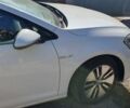 Белый Фольксваген e-Golf, объемом двигателя 0 л и пробегом 170 тыс. км за 8400 $, фото 9 на Automoto.ua