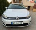 Белый Фольксваген e-Golf, объемом двигателя 0 л и пробегом 131 тыс. км за 8999 $, фото 107 на Automoto.ua