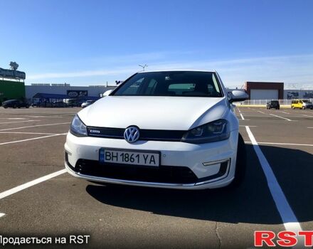 Белый Фольксваген e-Golf, объемом двигателя 0 л и пробегом 154 тыс. км за 9500 $, фото 1 на Automoto.ua