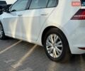 Белый Фольксваген e-Golf, объемом двигателя 0 л и пробегом 97 тыс. км за 8350 $, фото 19 на Automoto.ua