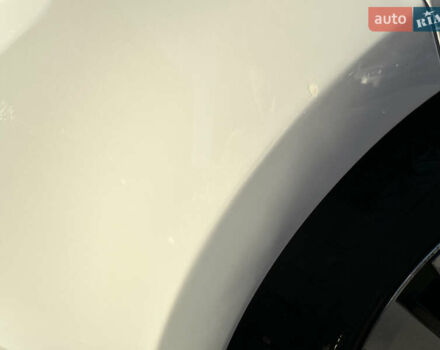 Белый Фольксваген e-Golf, объемом двигателя 0 л и пробегом 114 тыс. км за 10700 $, фото 18 на Automoto.ua