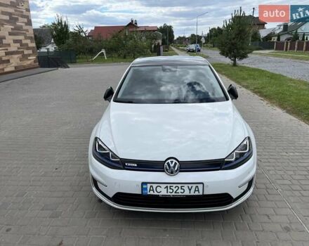 Белый Фольксваген e-Golf, объемом двигателя 0 л и пробегом 105 тыс. км за 12300 $, фото 4 на Automoto.ua