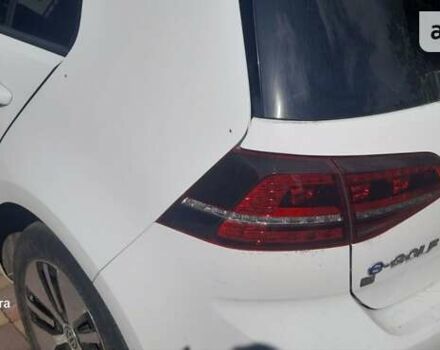 Белый Фольксваген e-Golf, объемом двигателя 0 л и пробегом 107 тыс. км за 8800 $, фото 31 на Automoto.ua