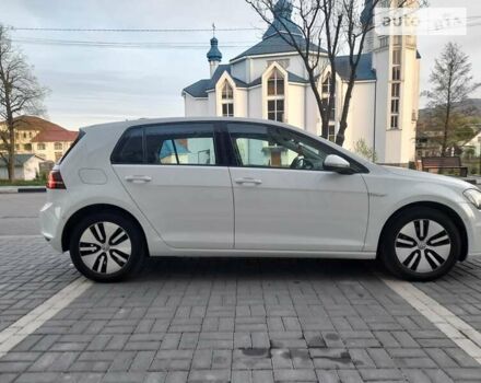 Білий Фольксваген e-Golf, об'ємом двигуна 0 л та пробігом 134 тис. км за 10549 $, фото 43 на Automoto.ua