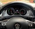Белый Фольксваген e-Golf, объемом двигателя 0 л и пробегом 121 тыс. км за 8500 $, фото 28 на Automoto.ua