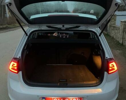 Белый Фольксваген e-Golf, объемом двигателя 0 л и пробегом 80 тыс. км за 7600 $, фото 15 на Automoto.ua