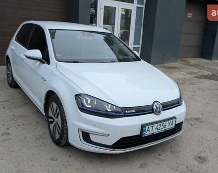 Белый Фольксваген e-Golf, объемом двигателя 0 л и пробегом 192 тыс. км за 7550 $, фото 8 на Automoto.ua