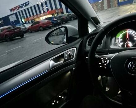 Белый Фольксваген e-Golf, объемом двигателя 0 л и пробегом 186 тыс. км за 8700 $, фото 8 на Automoto.ua