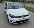 Белый Фольксваген e-Golf, объемом двигателя 0 л и пробегом 105 тыс. км за 12300 $, фото 1 на Automoto.ua
