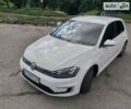 Білий Фольксваген e-Golf, об'ємом двигуна 0 л та пробігом 142 тис. км за 11500 $, фото 1 на Automoto.ua