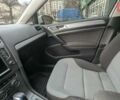 Белый Фольксваген e-Golf, объемом двигателя 0 л и пробегом 192 тыс. км за 7550 $, фото 19 на Automoto.ua