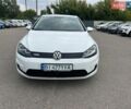 Белый Фольксваген e-Golf, объемом двигателя 0 л и пробегом 124 тыс. км за 8900 $, фото 1 на Automoto.ua
