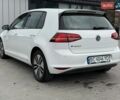 Белый Фольксваген e-Golf, объемом двигателя 0 л и пробегом 97 тыс. км за 8599 $, фото 15 на Automoto.ua