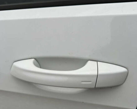 Белый Фольксваген e-Golf, объемом двигателя 0 л и пробегом 110 тыс. км за 8490 $, фото 54 на Automoto.ua