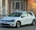 Белый Фольксваген e-Golf, объемом двигателя 0 л и пробегом 98 тыс. км за 8550 $, фото 11 на Automoto.ua
