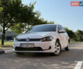 Белый Фольксваген e-Golf, объемом двигателя 0 л и пробегом 95 тыс. км за 9500 $, фото 11 на Automoto.ua