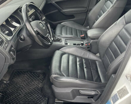 Белый Фольксваген e-Golf, объемом двигателя 0 л и пробегом 92 тыс. км за 9500 $, фото 24 на Automoto.ua