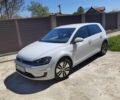 Белый Фольксваген e-Golf, объемом двигателя 0 л и пробегом 84 тыс. км за 9600 $, фото 12 на Automoto.ua