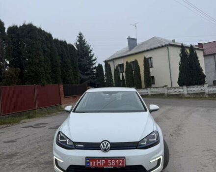 Білий Фольксваген e-Golf, об'ємом двигуна 0 л та пробігом 103 тис. км за 8499 $, фото 1 на Automoto.ua