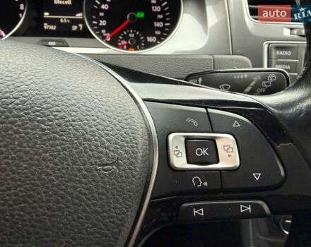 Білий Фольксваген e-Golf, об'ємом двигуна 0 л та пробігом 96 тис. км за 9500 $, фото 31 на Automoto.ua