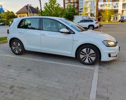 Білий Фольксваген e-Golf, об'ємом двигуна 0 л та пробігом 99 тис. км за 12700 $, фото 7 на Automoto.ua