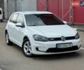Білий Фольксваген e-Golf, об'ємом двигуна 0 л та пробігом 96 тис. км за 9500 $, фото 2 на Automoto.ua