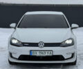 Белый Фольксваген e-Golf, объемом двигателя 0 л и пробегом 141 тыс. км за 7800 $, фото 2 на Automoto.ua