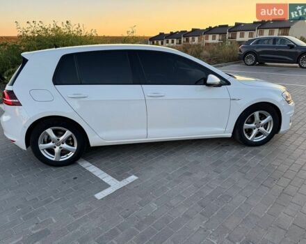Белый Фольксваген e-Golf, объемом двигателя 0 л и пробегом 172 тыс. км за 8399 $, фото 4 на Automoto.ua