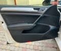 Белый Фольксваген e-Golf, объемом двигателя 0 л и пробегом 131 тыс. км за 8999 $, фото 21 на Automoto.ua