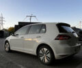Белый Фольксваген e-Golf, объемом двигателя 0 л и пробегом 151 тыс. км за 8100 $, фото 15 на Automoto.ua