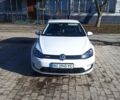 Белый Фольксваген e-Golf, объемом двигателя 0 л и пробегом 135 тыс. км за 7600 $, фото 4 на Automoto.ua