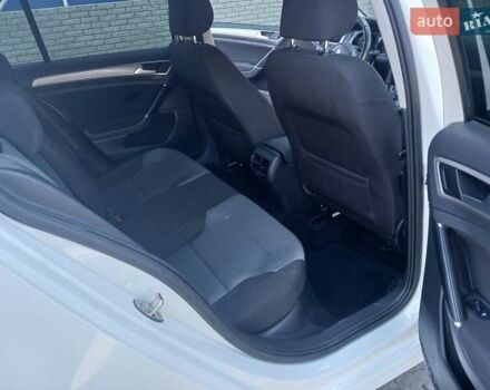 Білий Фольксваген e-Golf, об'ємом двигуна 0 л та пробігом 151 тис. км за 9100 $, фото 26 на Automoto.ua