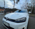 Белый Фольксваген e-Golf, объемом двигателя 0 л и пробегом 114 тыс. км за 9800 $, фото 4 на Automoto.ua