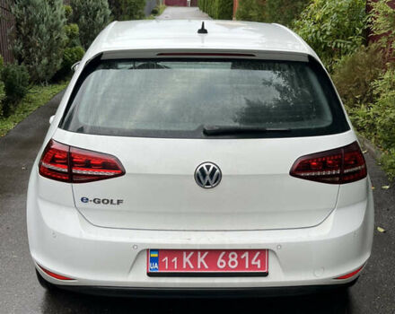 Білий Фольксваген e-Golf, об'ємом двигуна 0 л та пробігом 130 тис. км за 8450 $, фото 3 на Automoto.ua