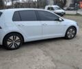 Белый Фольксваген e-Golf, объемом двигателя 0 л и пробегом 192 тыс. км за 7550 $, фото 11 на Automoto.ua