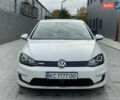 Белый Фольксваген e-Golf, объемом двигателя 0 л и пробегом 154 тыс. км за 9200 $, фото 1 на Automoto.ua