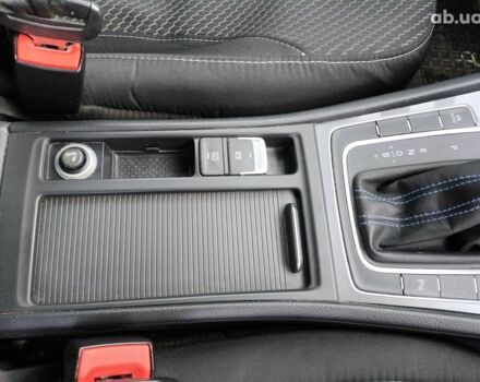 Белый Фольксваген e-Golf, объемом двигателя 0 л и пробегом 109 тыс. км за 8700 $, фото 17 на Automoto.ua