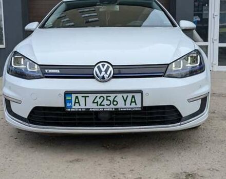 Белый Фольксваген e-Golf, объемом двигателя 0 л и пробегом 192 тыс. км за 7550 $, фото 1 на Automoto.ua
