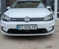 Белый Фольксваген e-Golf, объемом двигателя 0 л и пробегом 192 тыс. км за 7550 $, фото 1 на Automoto.ua